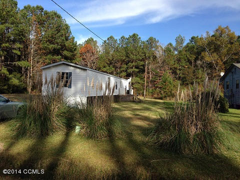 308 Anchor Road Beaufort, NC 28516 - Photo 13 of 16 View from street