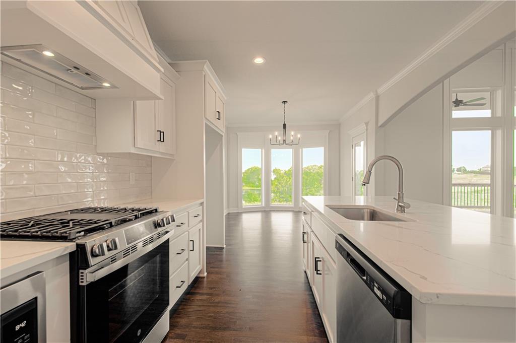 1548 Timber Ridge Drive Liberty, MO 64068 - Photo 16 of 40