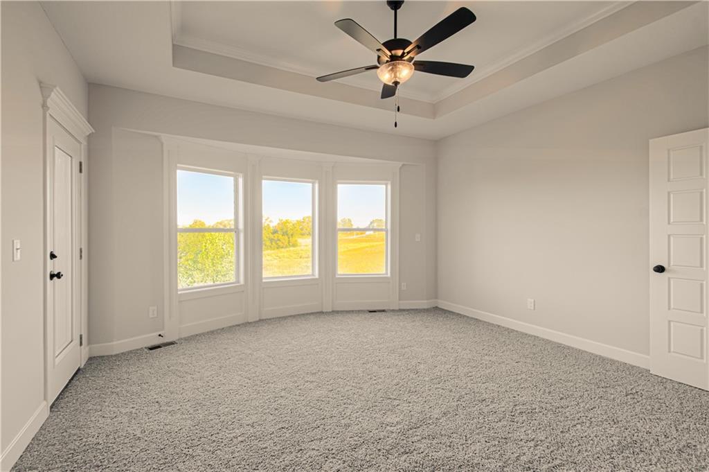 1548 Timber Ridge Drive Liberty, MO 64068 - Photo 18 of 40