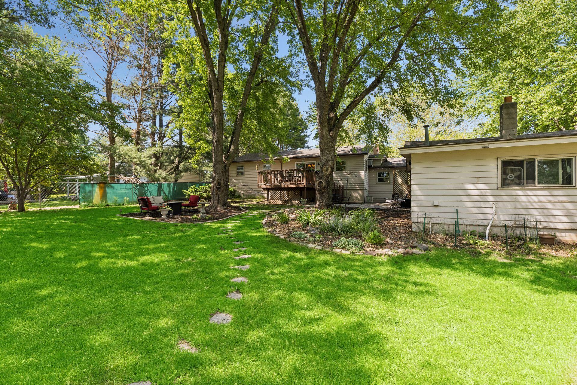 9883 Brookview Road Woodbury, MN 55125 - Photo 31 of 46