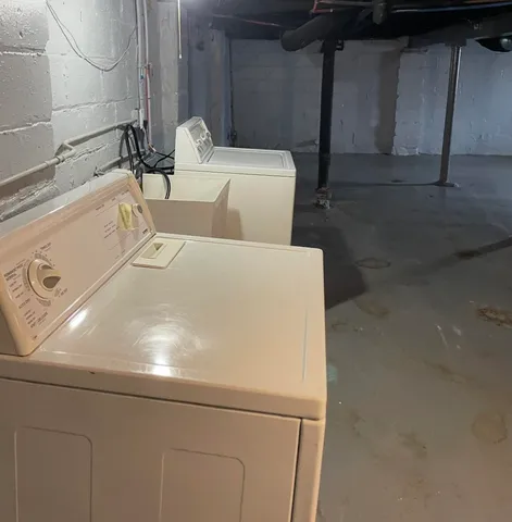 $69,250 | 8377 Carbondale Street, Detroit, MI 48204