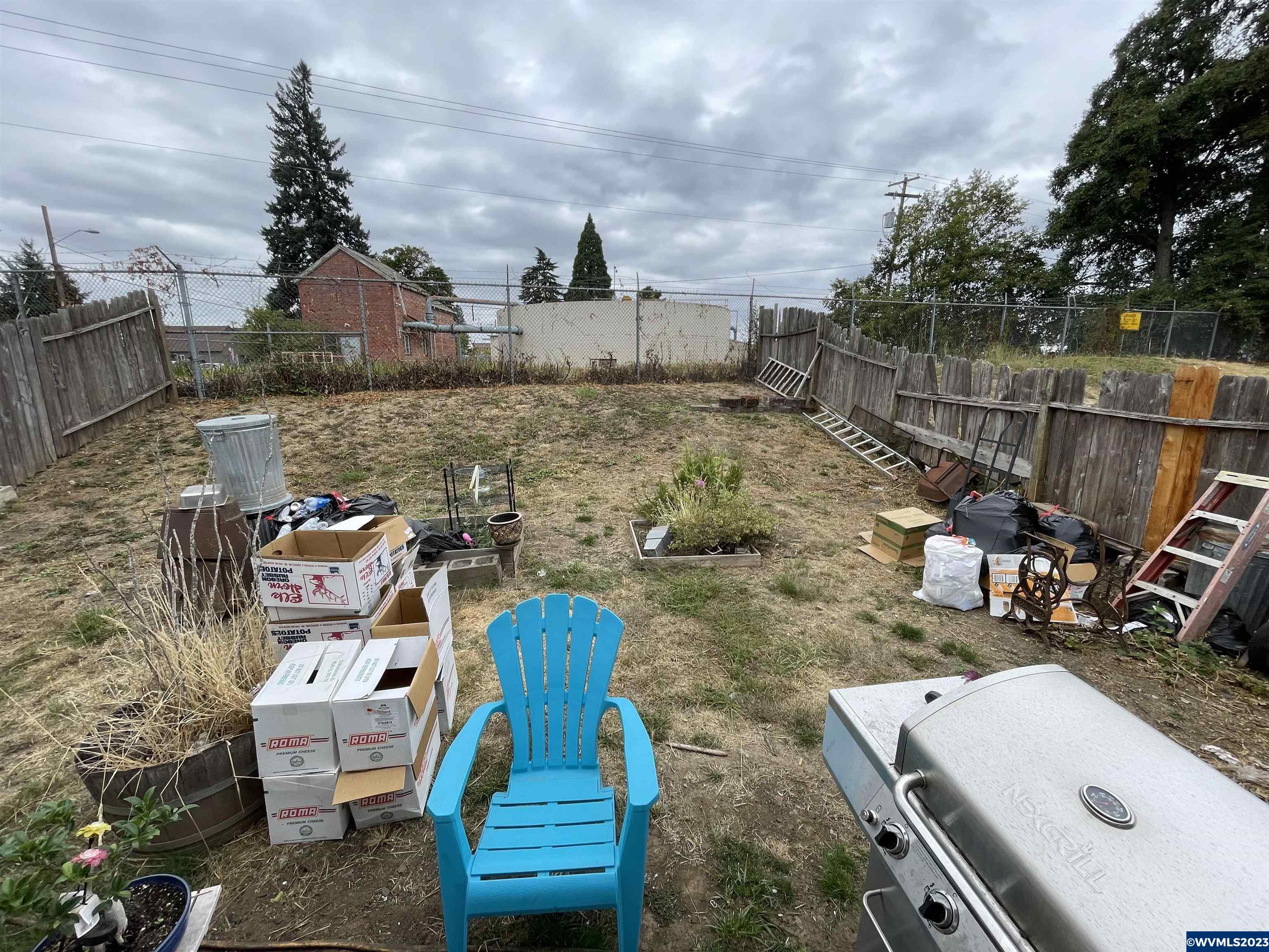 91 West Elmore Street Lebanon, OR 97355 - Photo 15 of 15