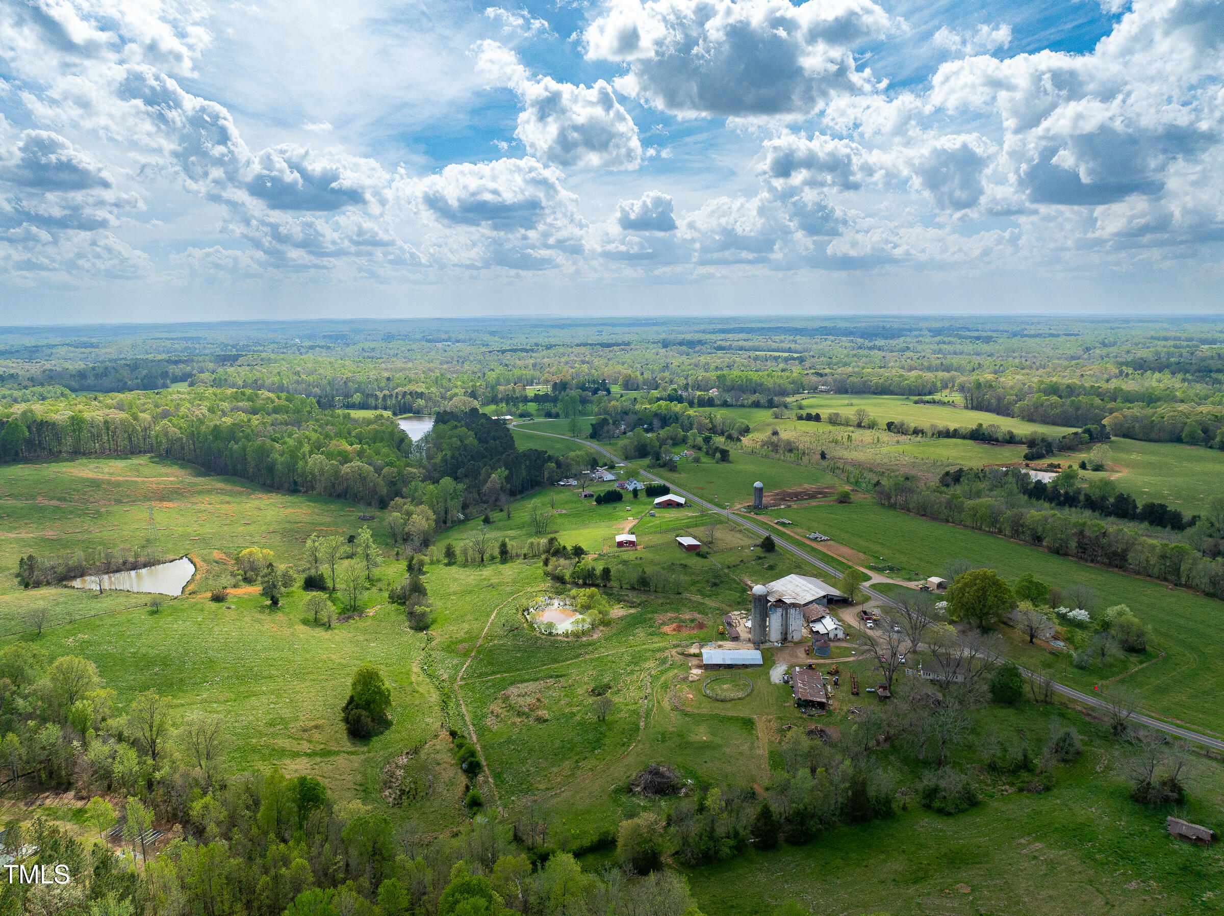 616 Watkins Road Hillsborough, NC 27278 - Photo 19 of 28 WATKINS RD-16