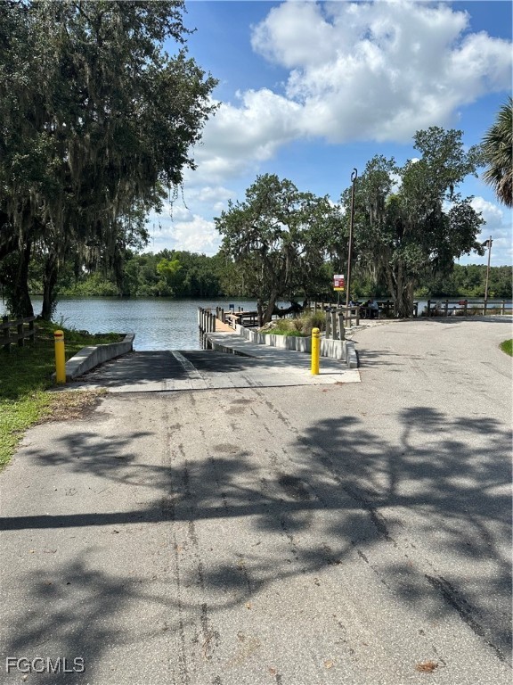 5 Aloe Alva, FL 33920 - Photo 34 of 37