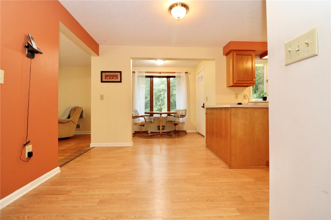 1096 Everwild View Webster, NY 14580 - Photo 17 of 46