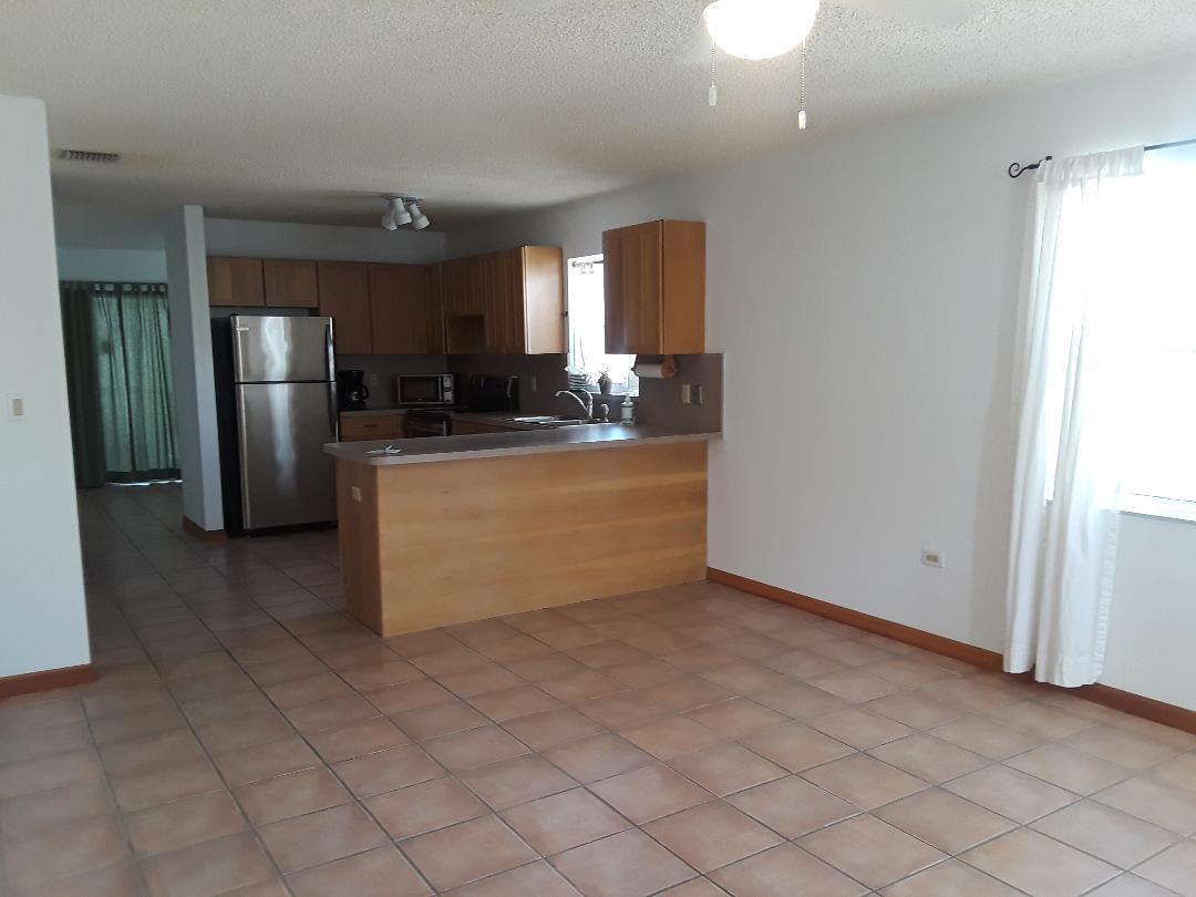 14 Jewfish Avenue Key Largo, FL 33037 - Photo 11 of 44 a view of a kitchen with a sink