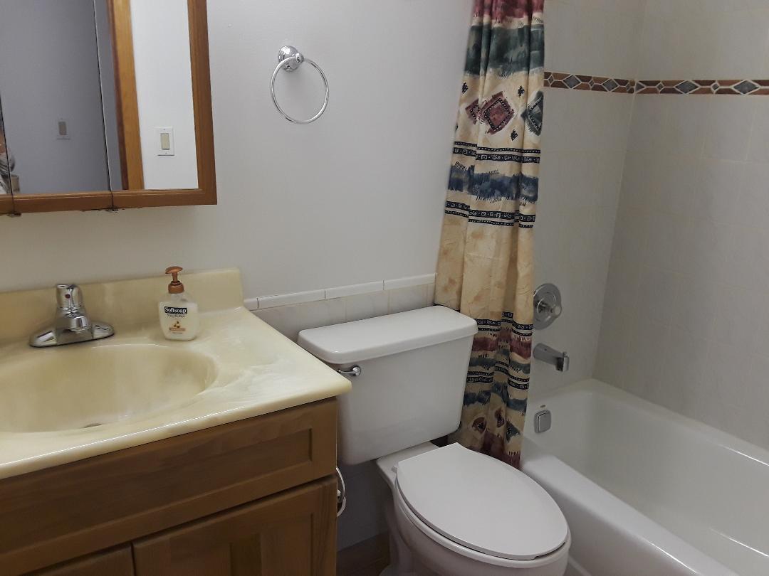 14 Jewfish Avenue Key Largo, FL 33037 - Photo 19 of 44 a bathroom with a sink a toilet and shower