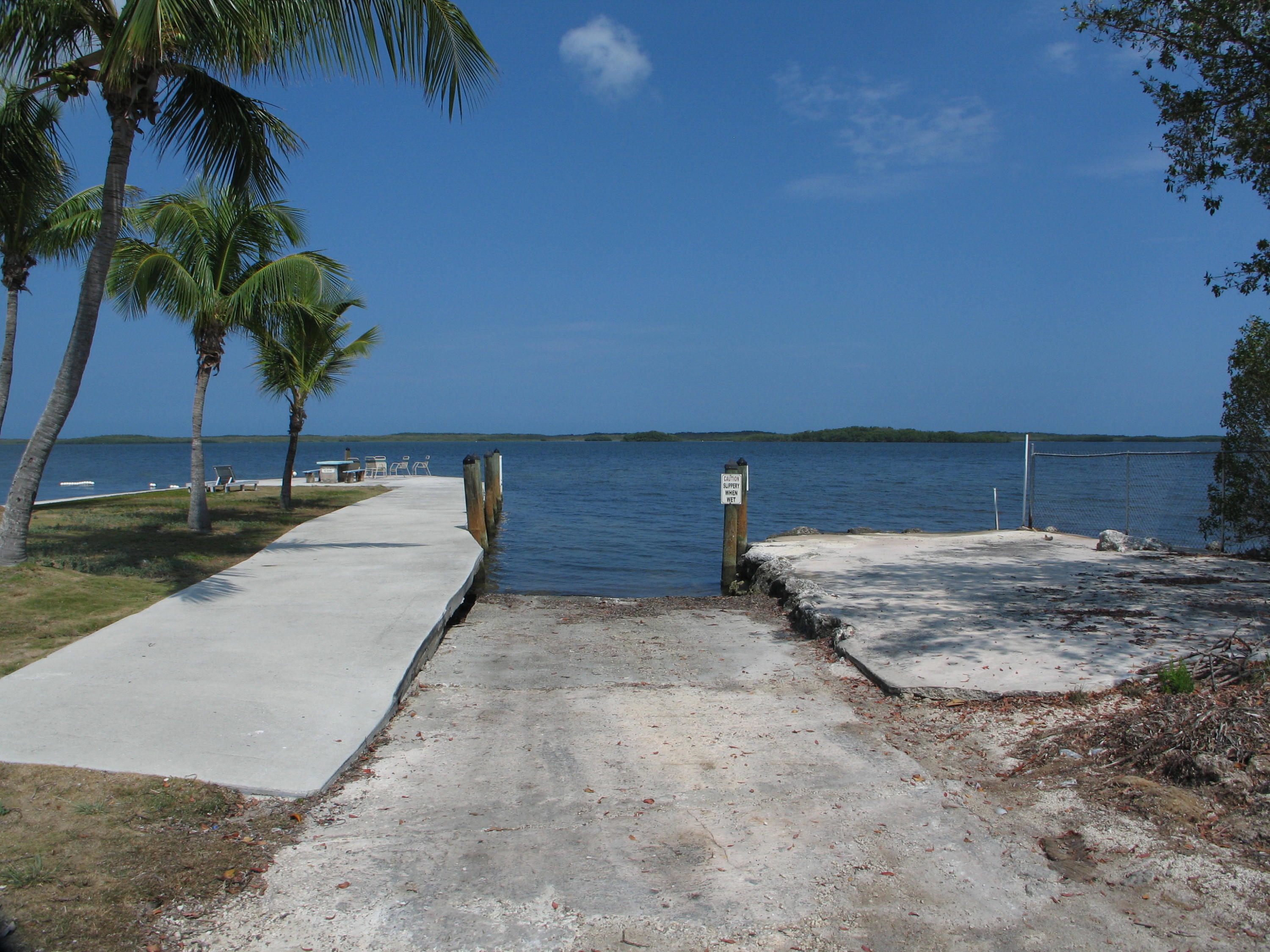 14 Jewfish Avenue Key Largo, FL 33037 - Photo 34 of 44 a view of a backyard