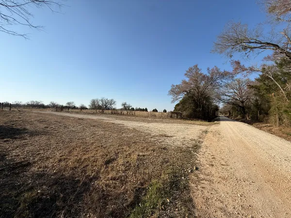 $194,250 | 9 Fcr 445, Fairfield, TX 75840