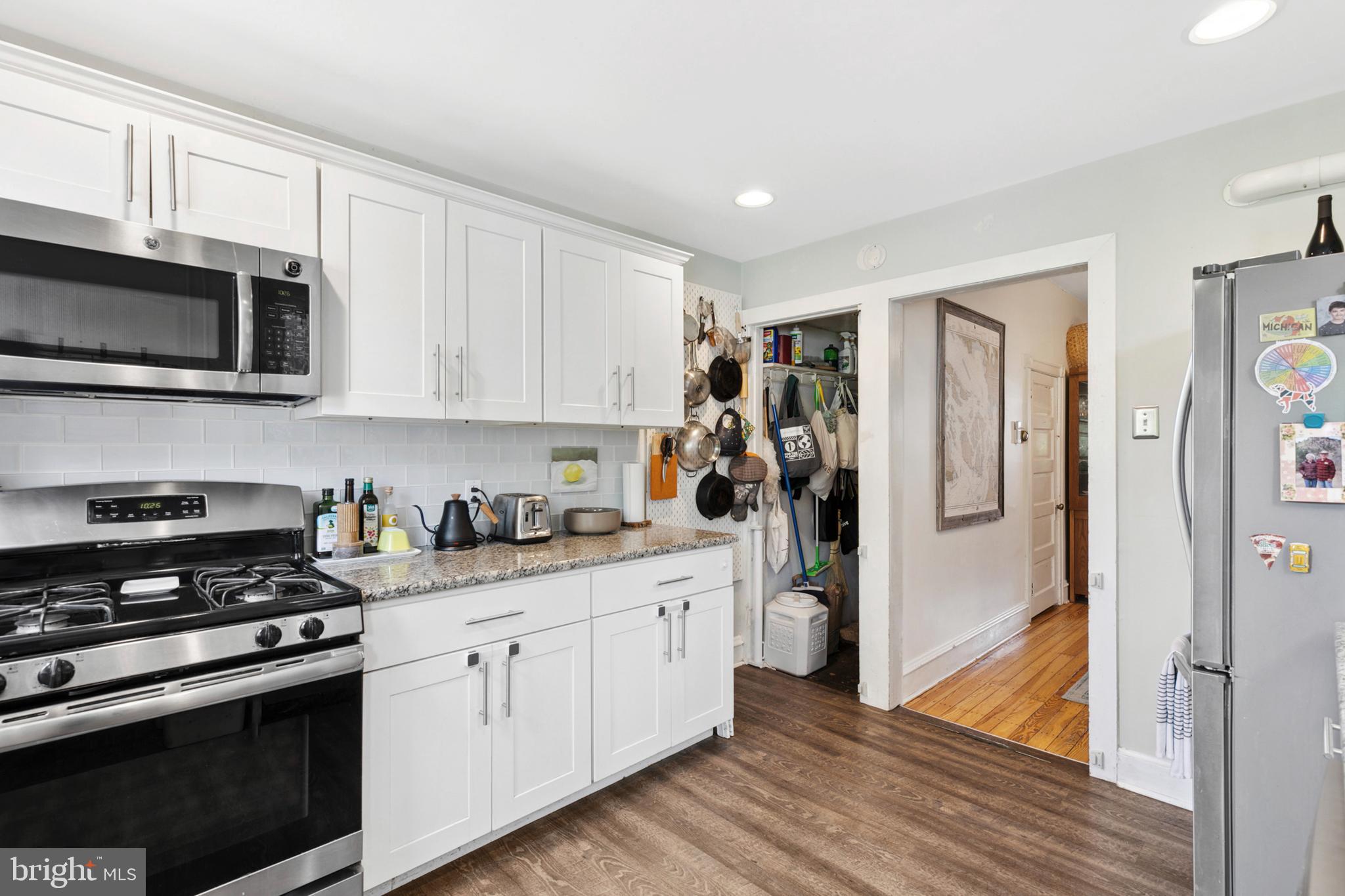 211 Lauriston Street Philadelphia, PA 19128 - Photo 10 of 25