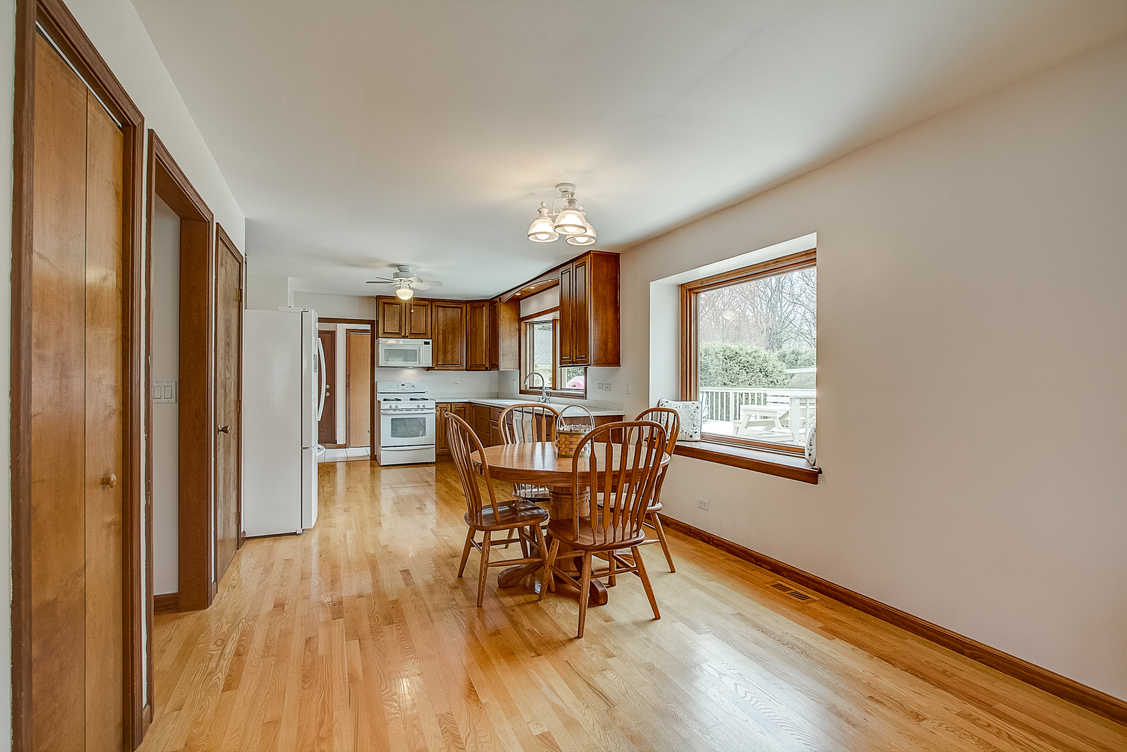 3112 Opengate Road Crystal Lake, IL 60012 - Photo 29 of 99