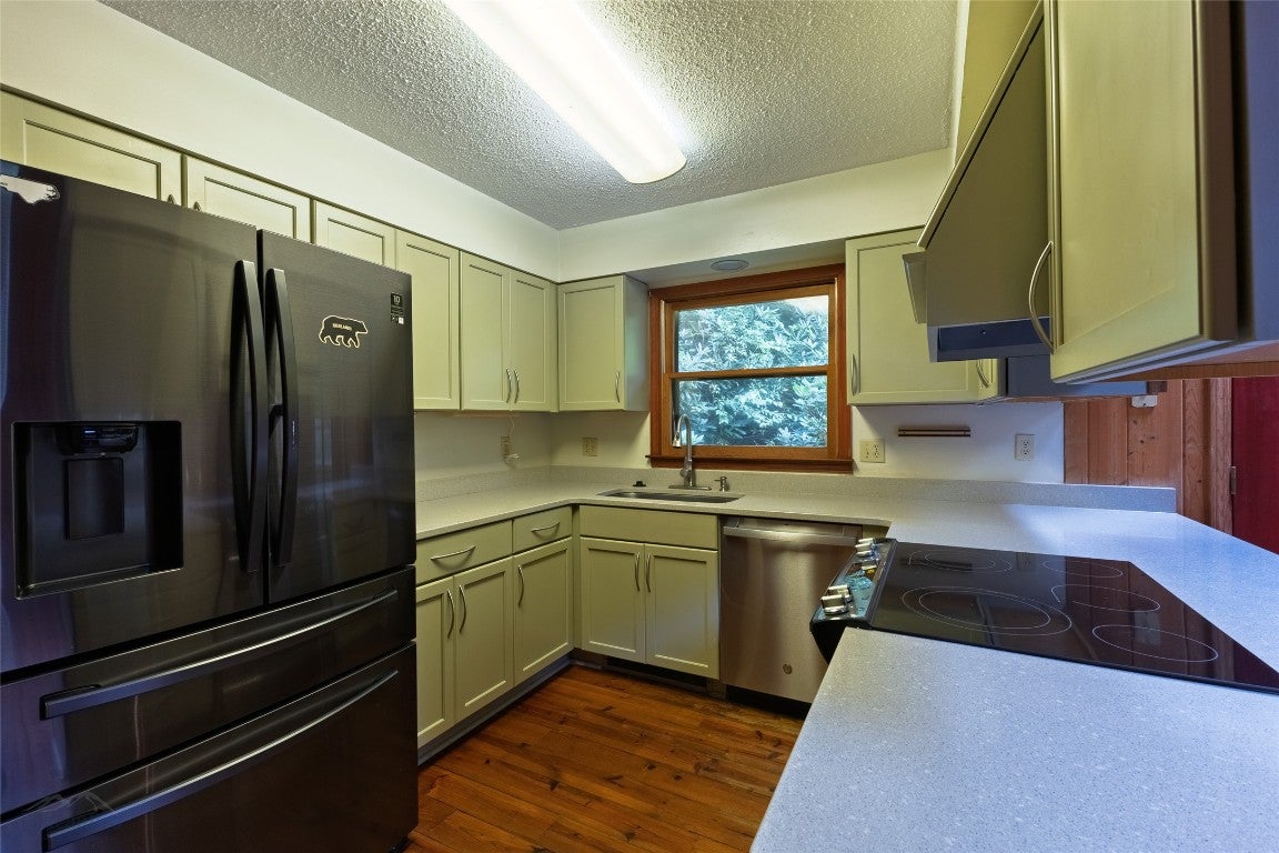 276 Dominion Road Cashiers, NC 28717 - Photo 9 of 16 Kitchen