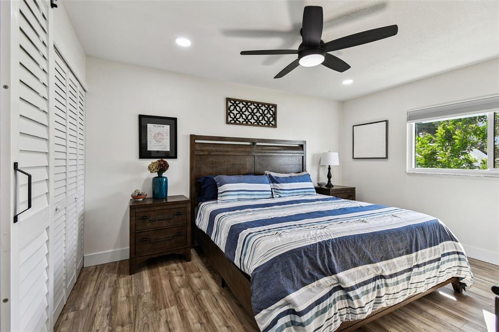 9032 Mission Oaks Boulevard, Unit F Seminole, FL 33776 - Photo 18 of 41