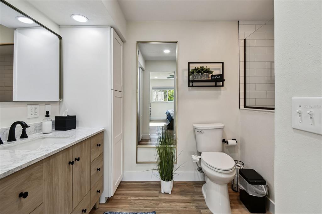 9032 Mission Oaks Boulevard, Unit F Seminole, FL 33776 - Photo 20 of 41