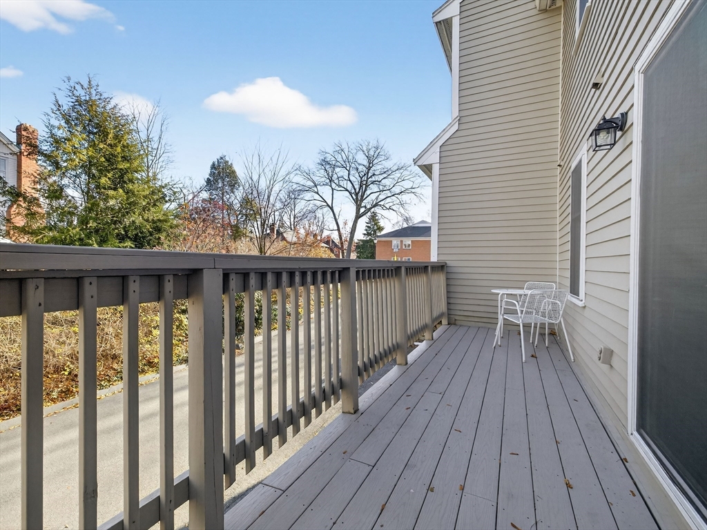 609 Washington Street, Unit 303 Wellesley, MA 02482 - Photo 8 of 22