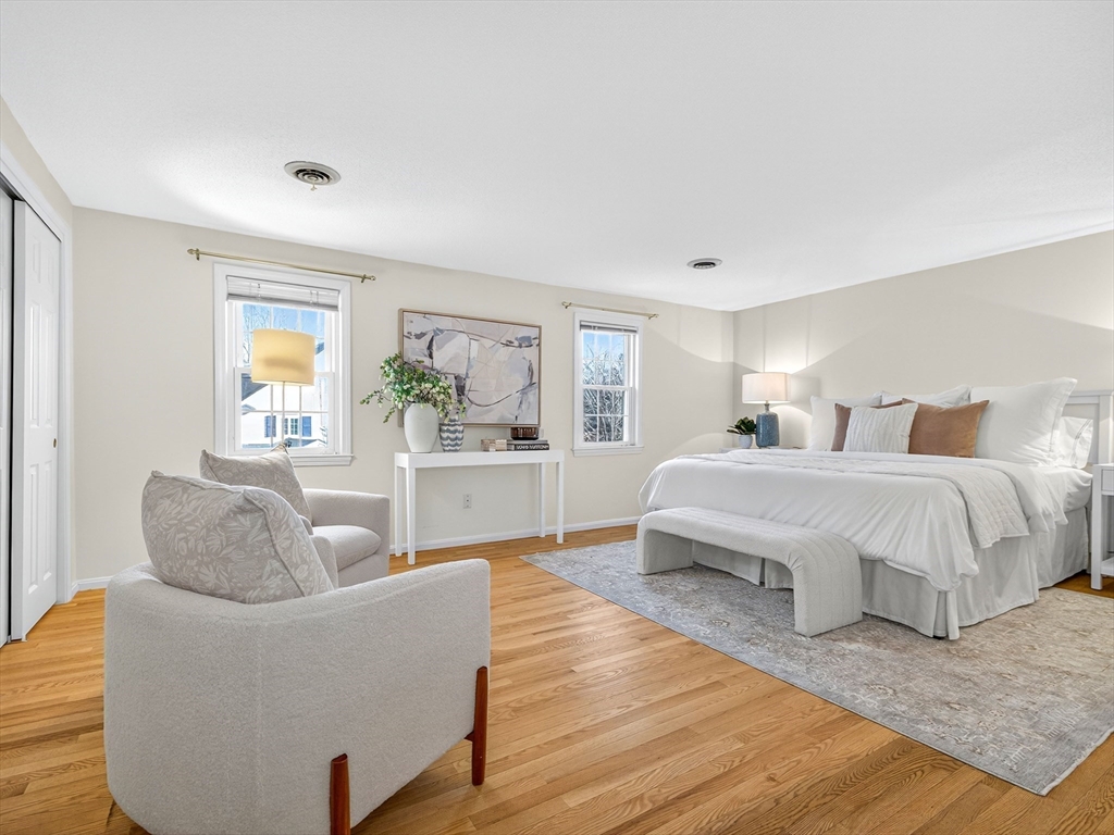 609 Washington Street, Unit 303 Wellesley, MA 02482 - Photo 9 of 22