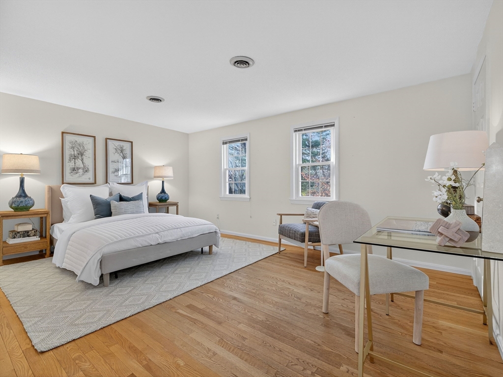 609 Washington Street, Unit 303 Wellesley, MA 02482 - Photo 10 of 22