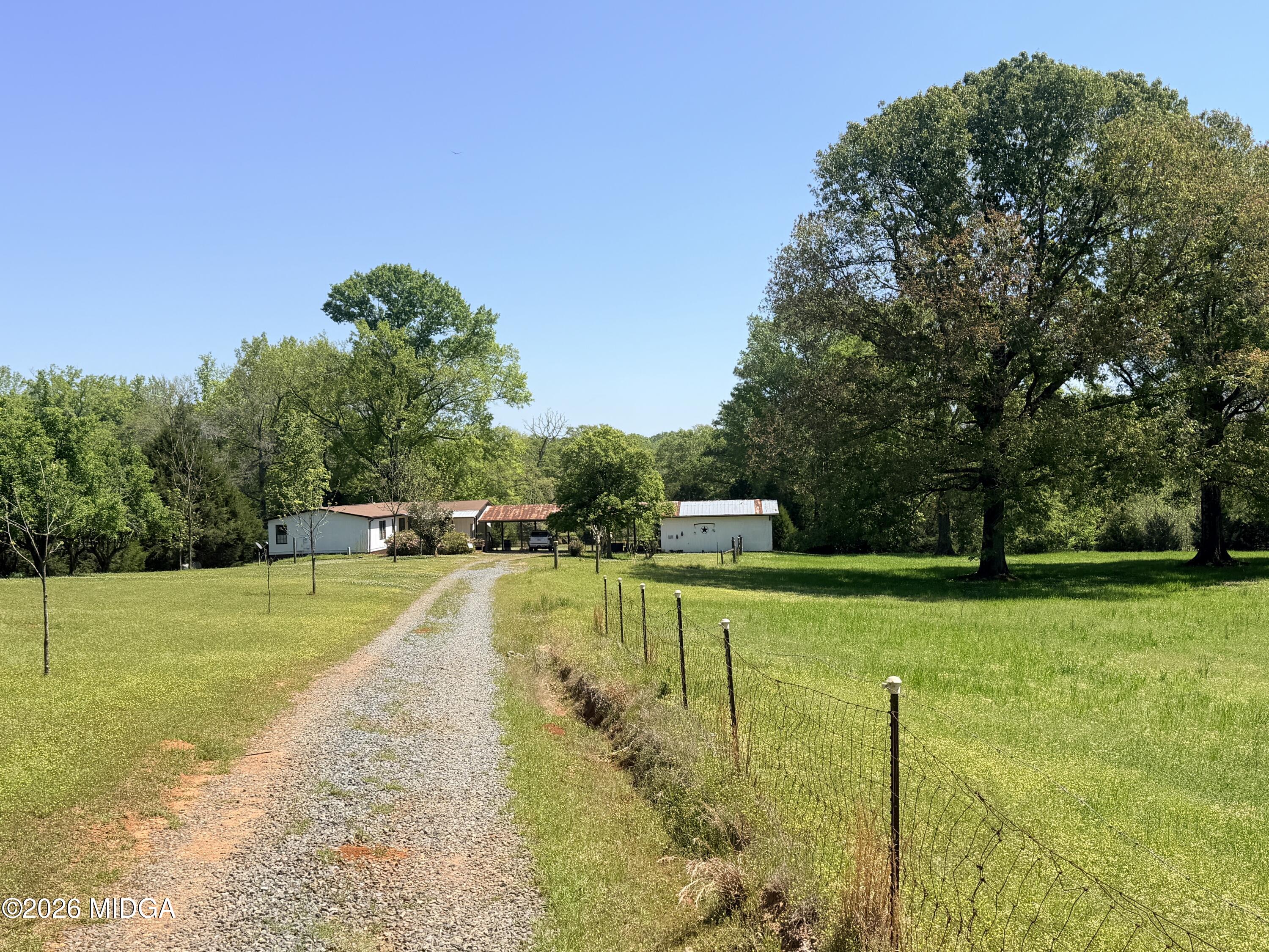 11190 Treadwell Road Forsyth, GA 31029 - Photo 17 of 30 IMG_8012