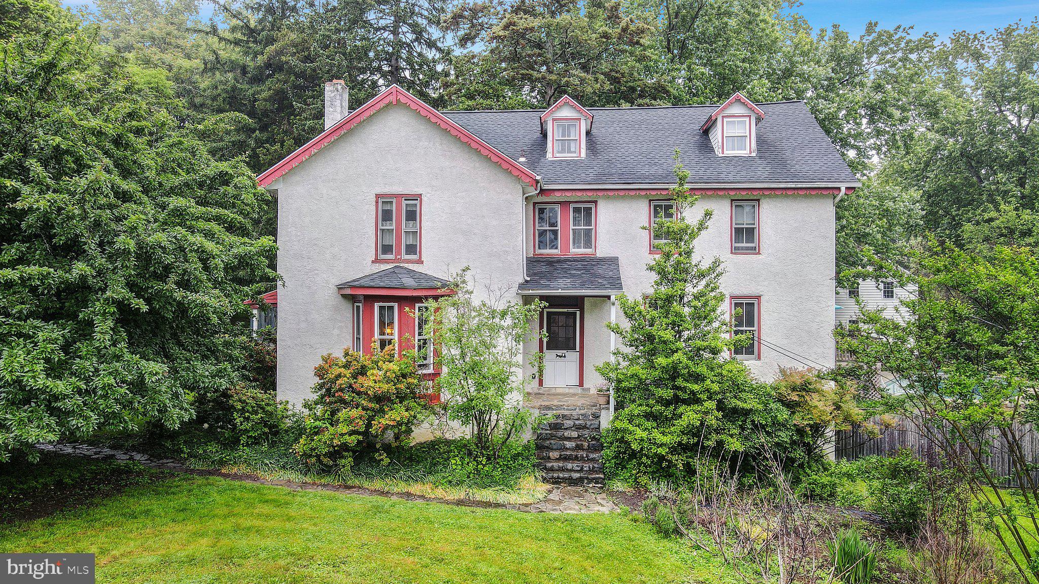 325 Lenni Road Lenni, PA 19052 - Photo 2 of 39