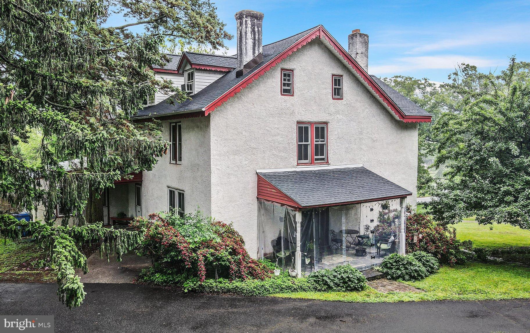 325 Lenni Road Lenni, PA 19052 - Photo 4 of 39