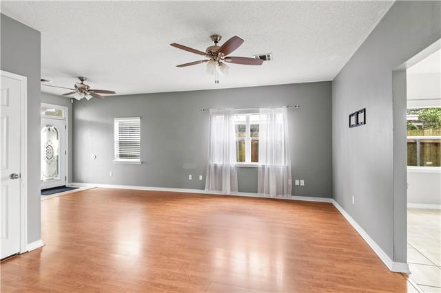 8925 Camille Court River Ridge, LA 70123 - Photo 4 of 22
