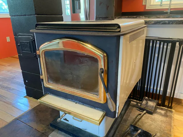 $170,000 | 21 South Main Street, Detroit, ME 04929