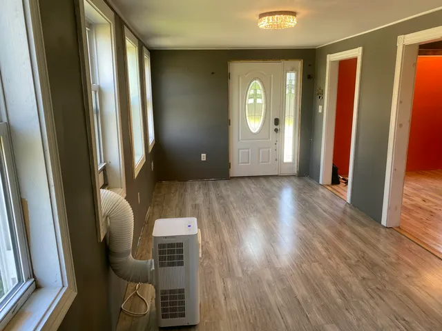 $170,000 | 21 South Main Street, Detroit, ME 04929