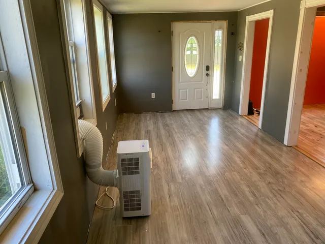 $170,000 | 21 South Main Street, Detroit, ME 04929