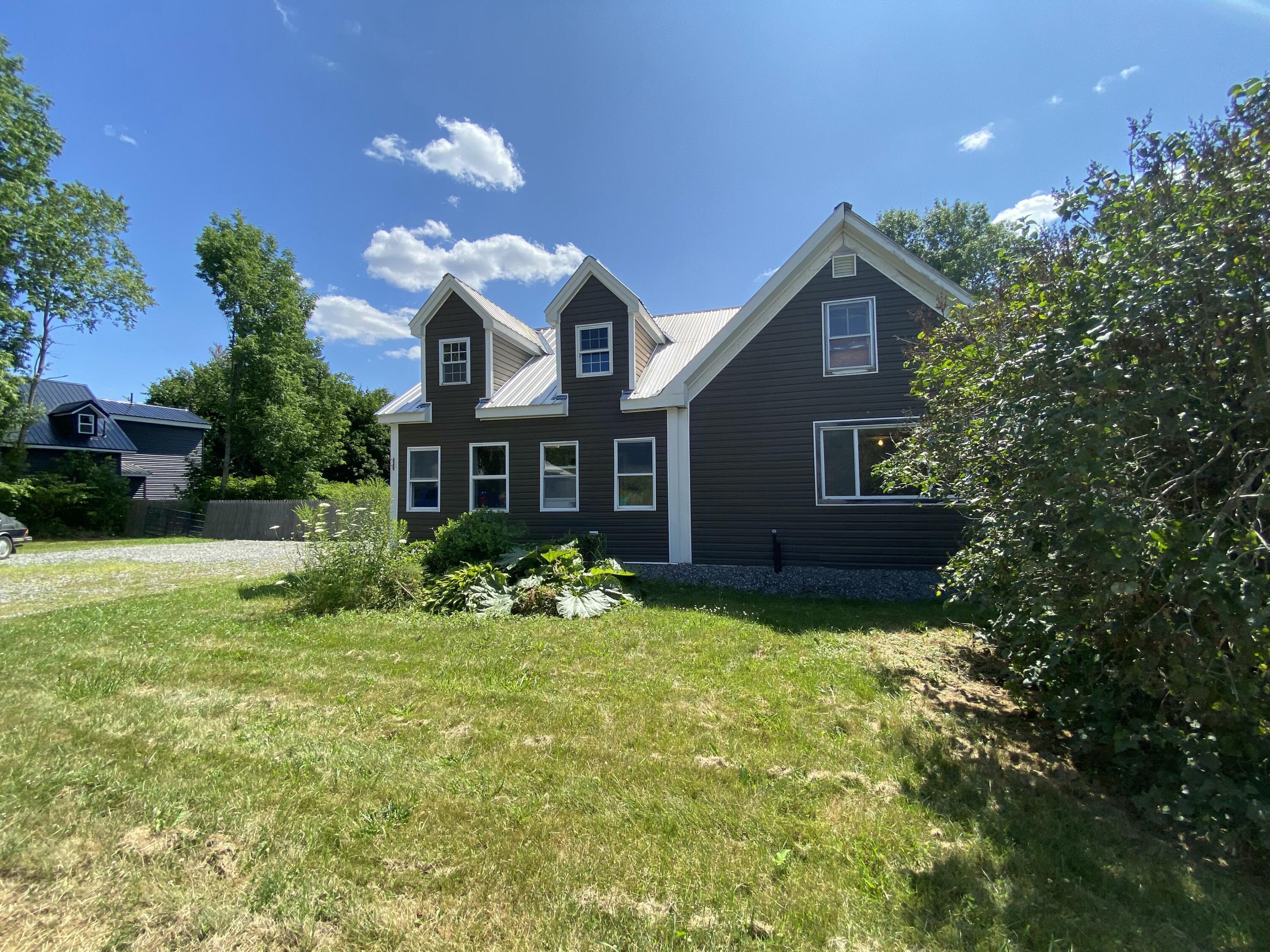 21 South Main Street Detroit, ME 04929 - Photo 5 of 35 IMG_4433