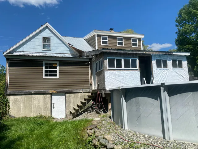 $170,000 | 21 South Main Street, Detroit, ME 04929