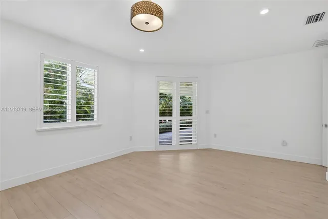 $1,650,000 | 11199 Southwest 78th Court, Pinecrest, FL 33156