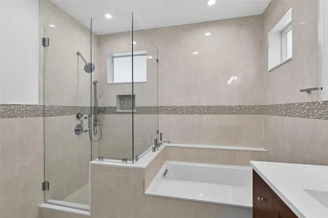 $1,650,000 | 11199 Southwest 78th Court, Pinecrest, FL 33156