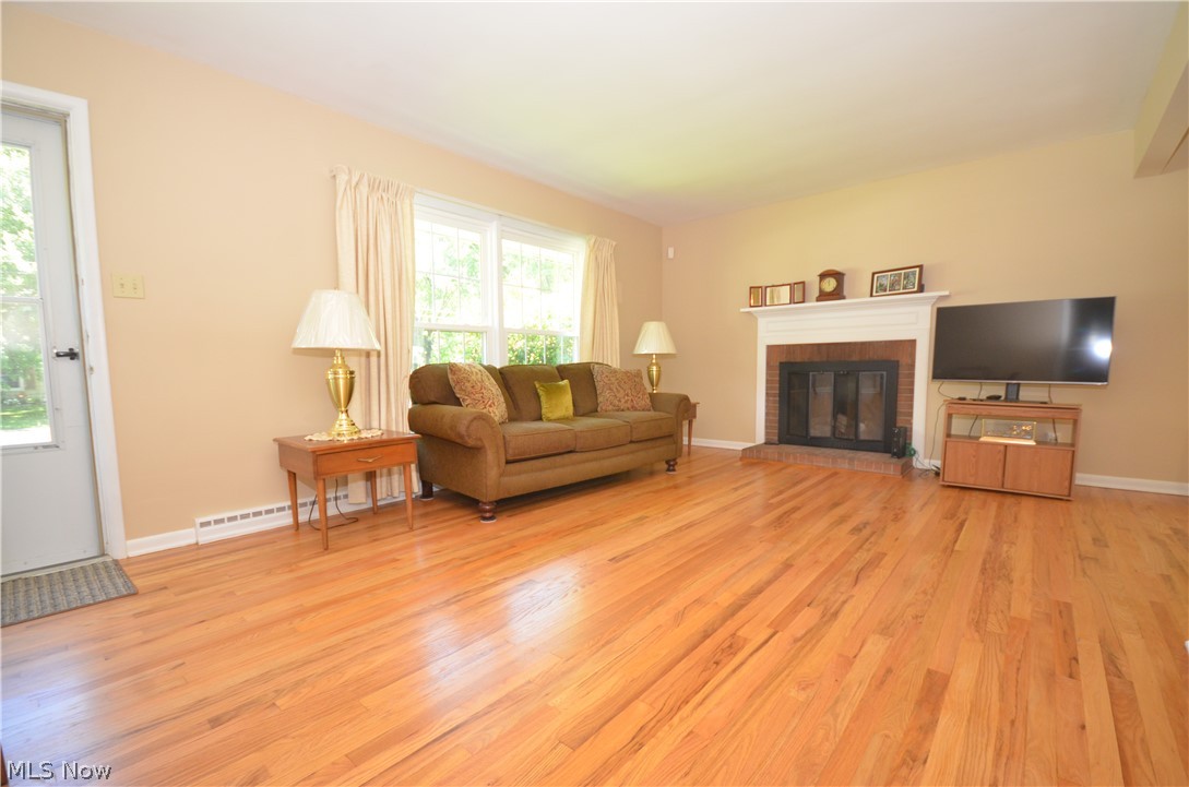 159 Pinehurst Road Munroe Falls, OH 44262 - Photo 4 of 39