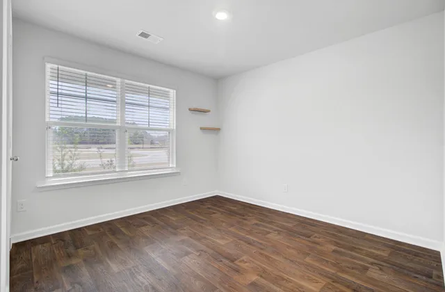 $300,000 | 405 Brooks Drive, Holly Hill, SC 29059