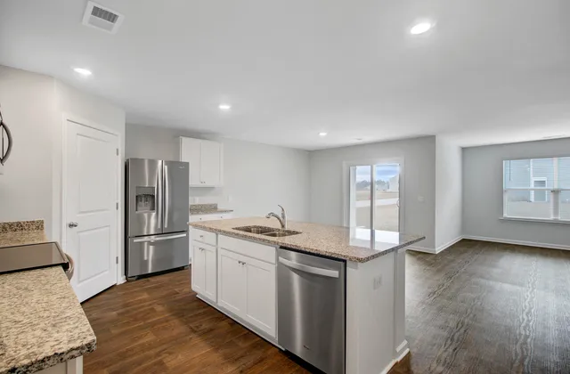 $300,000 | 405 Brooks Drive, Holly Hill, SC 29059