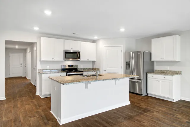 $300,000 | 405 Brooks Drive, Holly Hill, SC 29059