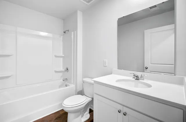 $300,000 | 405 Brooks Drive, Holly Hill, SC 29059