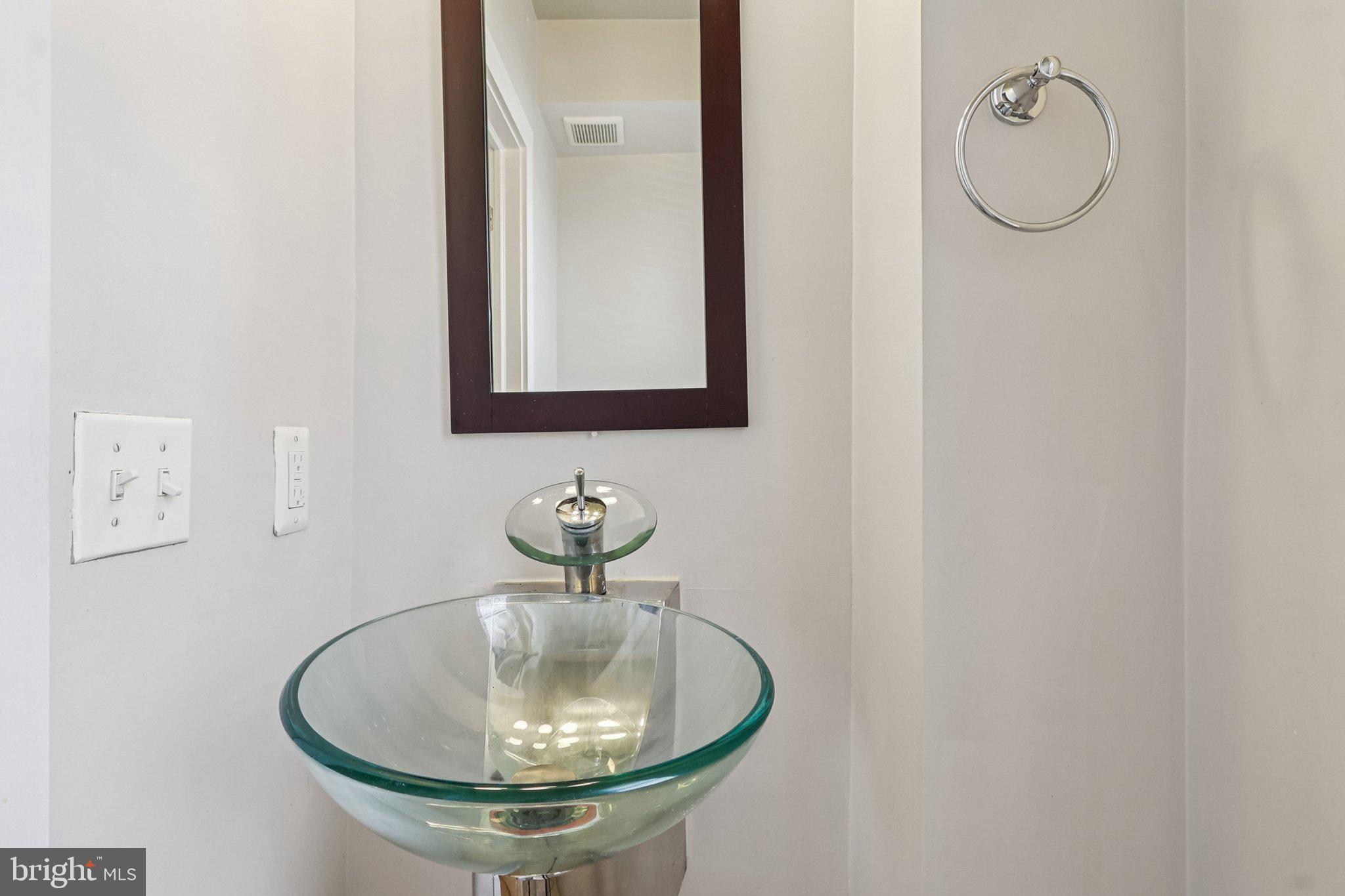 1409 G Street Northeast, Unit 2 Washington, DC 20002 - Photo 13 of 52