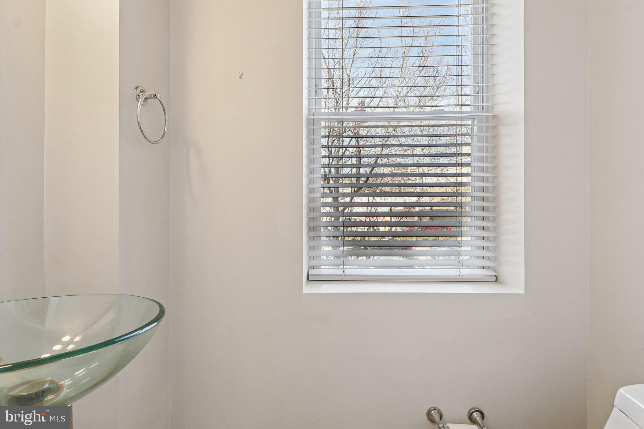 1409 G Street Northeast, Unit 2 Washington, DC 20002 - Photo 14 of 52