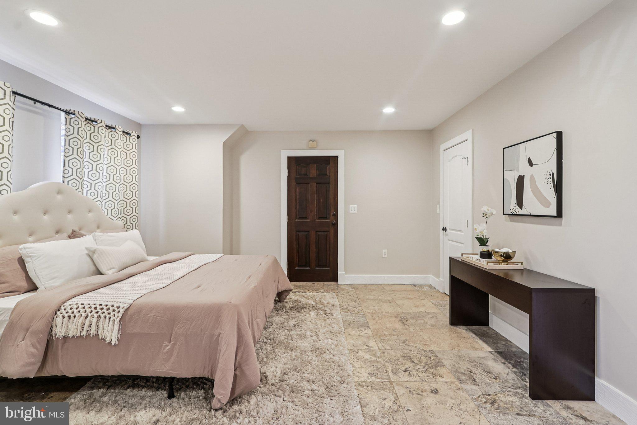 1409 G Street Northeast, Unit 2 Washington, DC 20002 - Photo 20 of 52