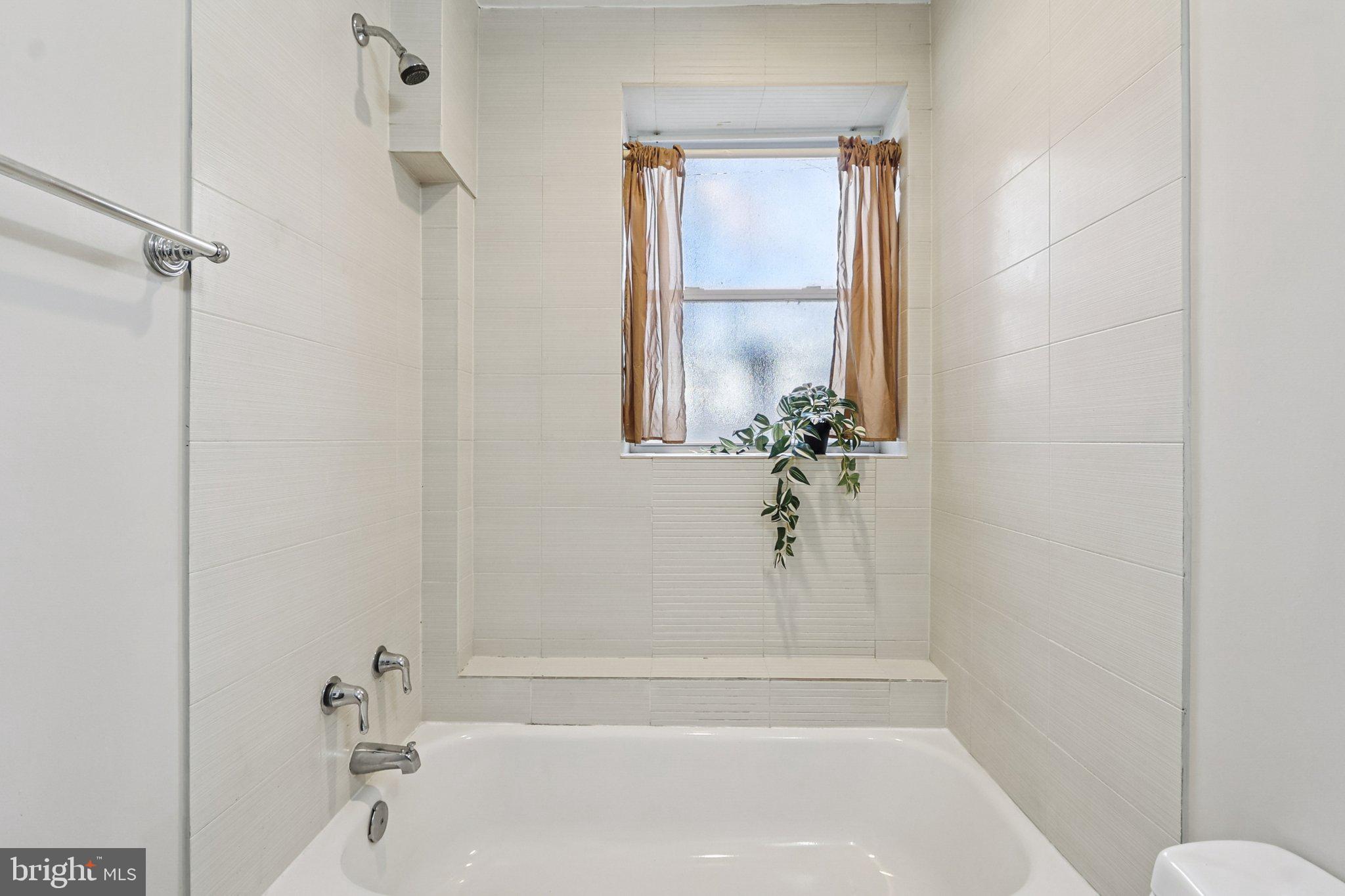 1409 G Street Northeast, Unit 2 Washington, DC 20002 - Photo 38 of 52