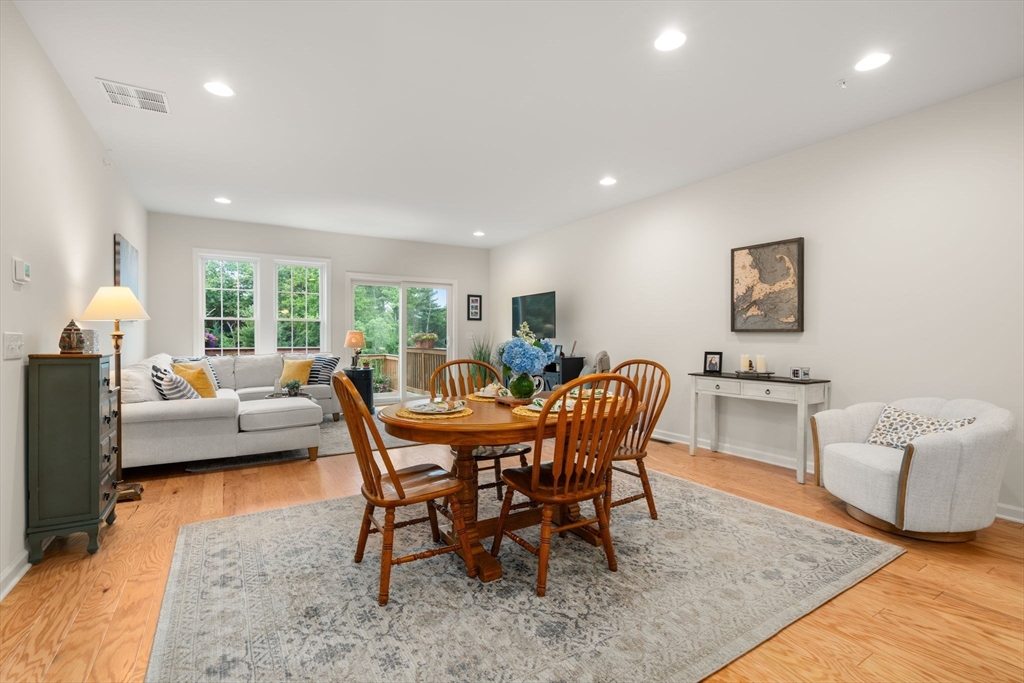 56 Shannon Way, Unit 56 Upton, MA 01568 - Photo 9 of 36