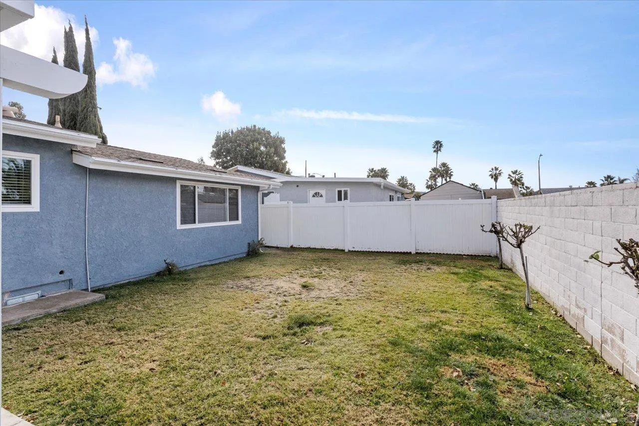 13350 Carriage Road Poway, CA 92064 - Photo 24 of 25 Gallery Image 24