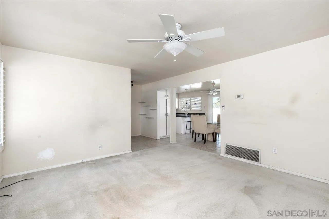 13350 Carriage Road Poway, CA 92064 - Photo 10 of 25 Gallery Image 10