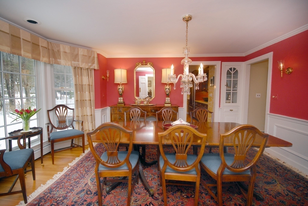 316 Lindsay Pond Road Concord, MA 01742 - Photo 8 of 42
