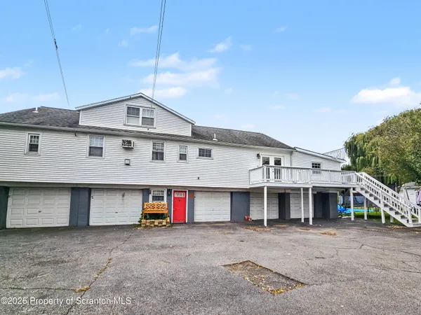 $1,000 | 1125 Reynolds Avenue, Unit B 2, Scranton, PA 18504