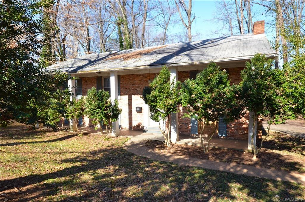 5421 Manning Road Charlotte, NC 28269 - Photo 1 of 25 Gallery Image 1