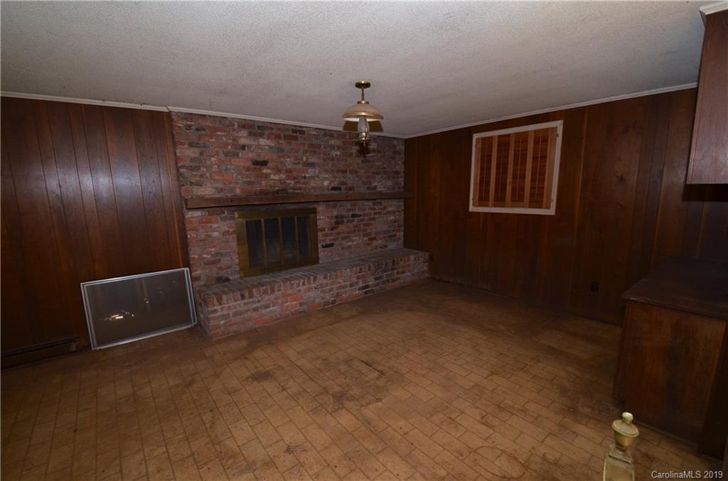5421 Manning Road Charlotte, NC 28269 - Photo 15 of 25 Gallery Image 15