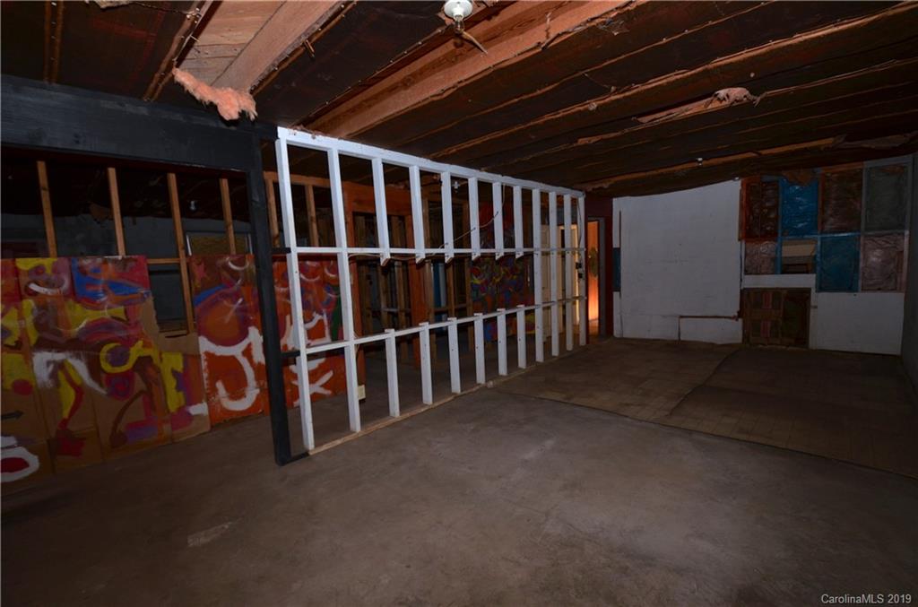 5421 Manning Road Charlotte, NC 28269 - Photo 20 of 25 Gallery Image 20