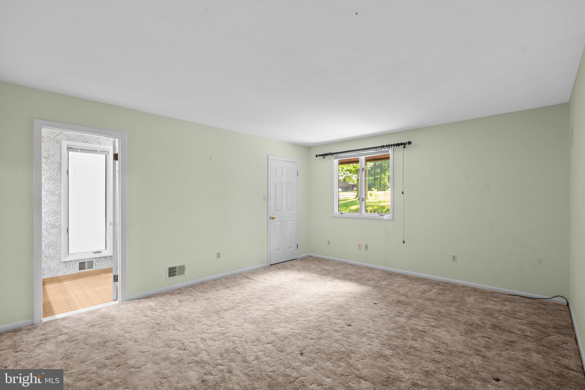 600 Deep Ridge Road Bel Air, MD 21014 - Photo 27 of 45 Master bedroom suite